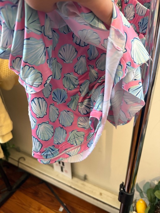 Pink Shell-Print Shorts - Picture 3 of 3